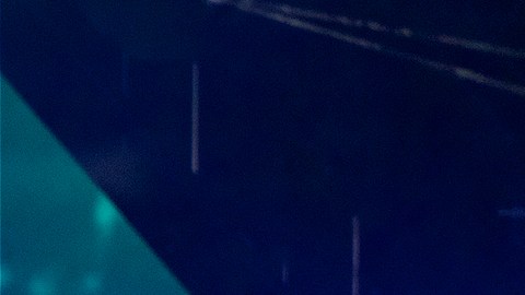 El cantante Maluma le habría agarrado el gusto de publicar contenido en toalla.