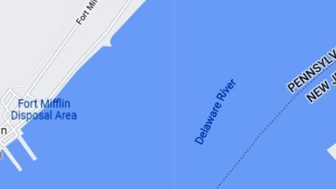 "Red Bank Battlefield Park", a lo largo del río Delaware, NJ.
