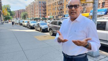 El presidente de la Junta Comunitaria 12 del Alto Manhattan, Eleazar Bueno, asegura es testigo del desplazamiento de las familias de la clase trabajadora.