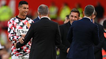 Cristiano Ronaldo negó el saludo a leyenda del Liverpool en plena transmisión de TV