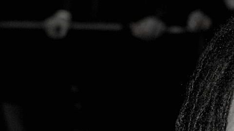 Denise Dowse en coma causado por meningitis.