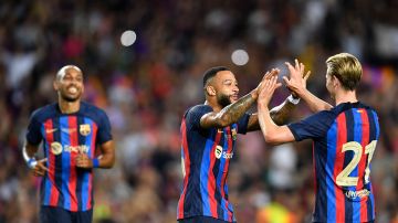 Dos jugadores del FC Barcelona viajan a Londres y levantan rumores sobre su posible salida