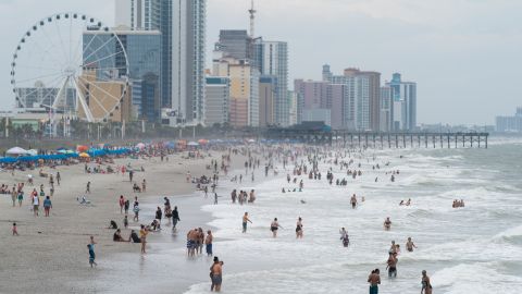 Dos personas mordidas por tiburones en una semana en Myrtle Beach, Carolina del Sur