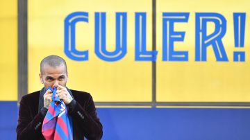 Dani Alves lleva al Barcelona en su corazón.
