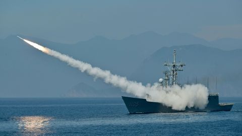 TOPSHOT-TAIWAN-MILITARY-DRILL