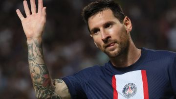 Lionel Messi fue aplaudido por su noble gesto.