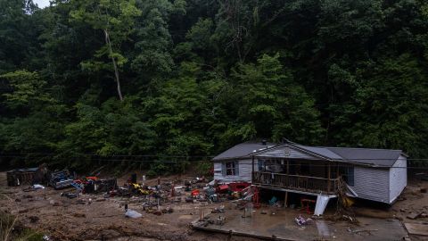 TOPSHOT-US-WEATHER-FLOODING-KENTUCKY