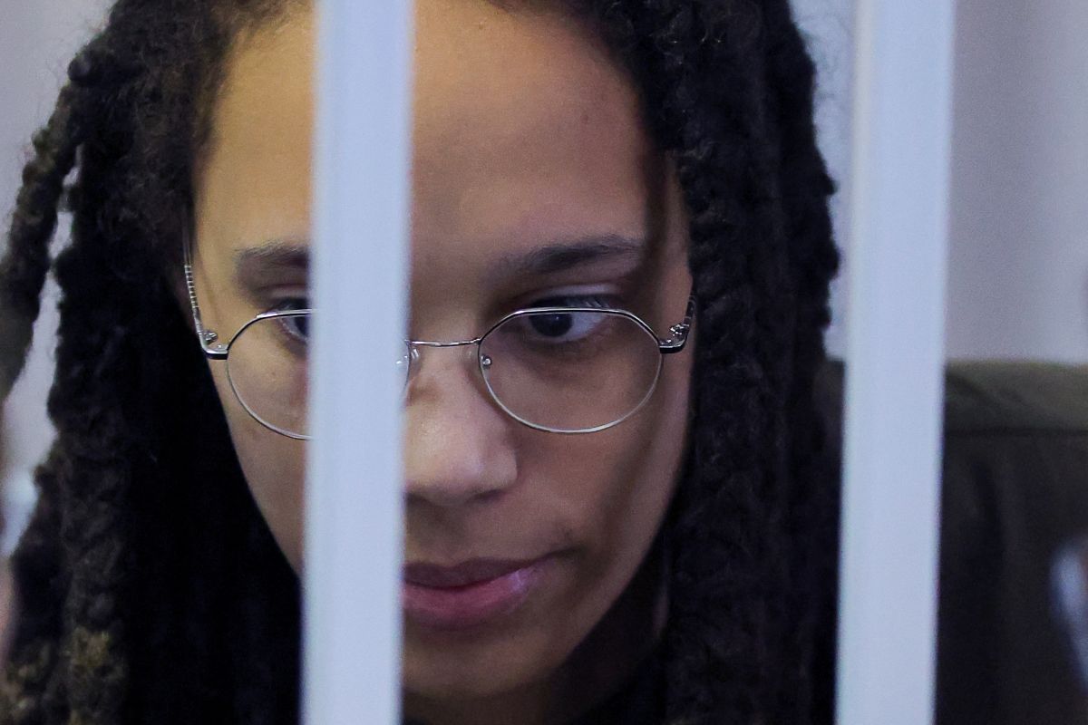 Brittney Griner durante su juicio por cargos de contrabando de drogas, en Khimki, en las afueras de Moscú.