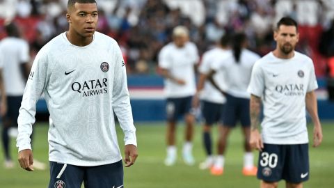 Mbappé y Messi