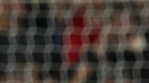 Luis díaz celebra luego de marcar la igualdad 1-1 ante Crystal Palace.