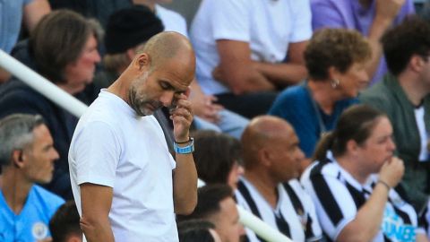 Pep Guardiola durante el compromiso ante Newcastle por la tercera jornada de la Premier League.