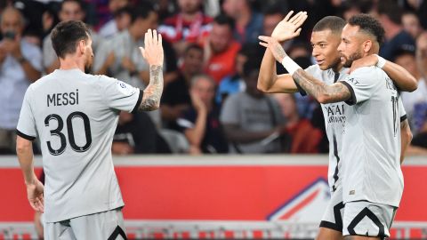 Messi, Mbappé y Neymar Jr. fueron los protagonistas de la goleada ante Lille.