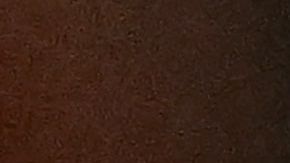 Canelo Álvarez responde preguntas a la prensa durante una conferencia en San Diego.