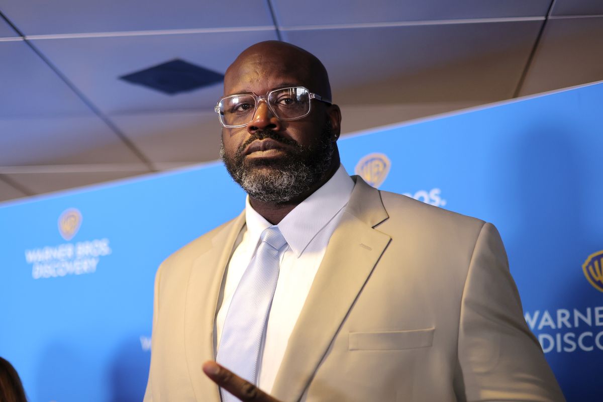 Shaquille O'Neal durante un evento de Warner Bros. Discovery.