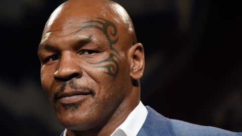 Mike Tyson durante su inducción al Salón de la Fama del Boxeo.