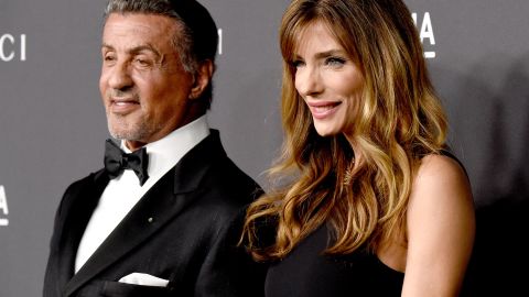 Jennifer Flavin está pidiendo una mayor parte de sus activos, alegando que Sylvester Stallone despilfarró el dinero que debería estar disponible para ella.