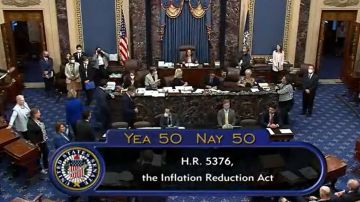 El proyecto de Ley para Reducir la Inflación fue aprobada con 51 votos.