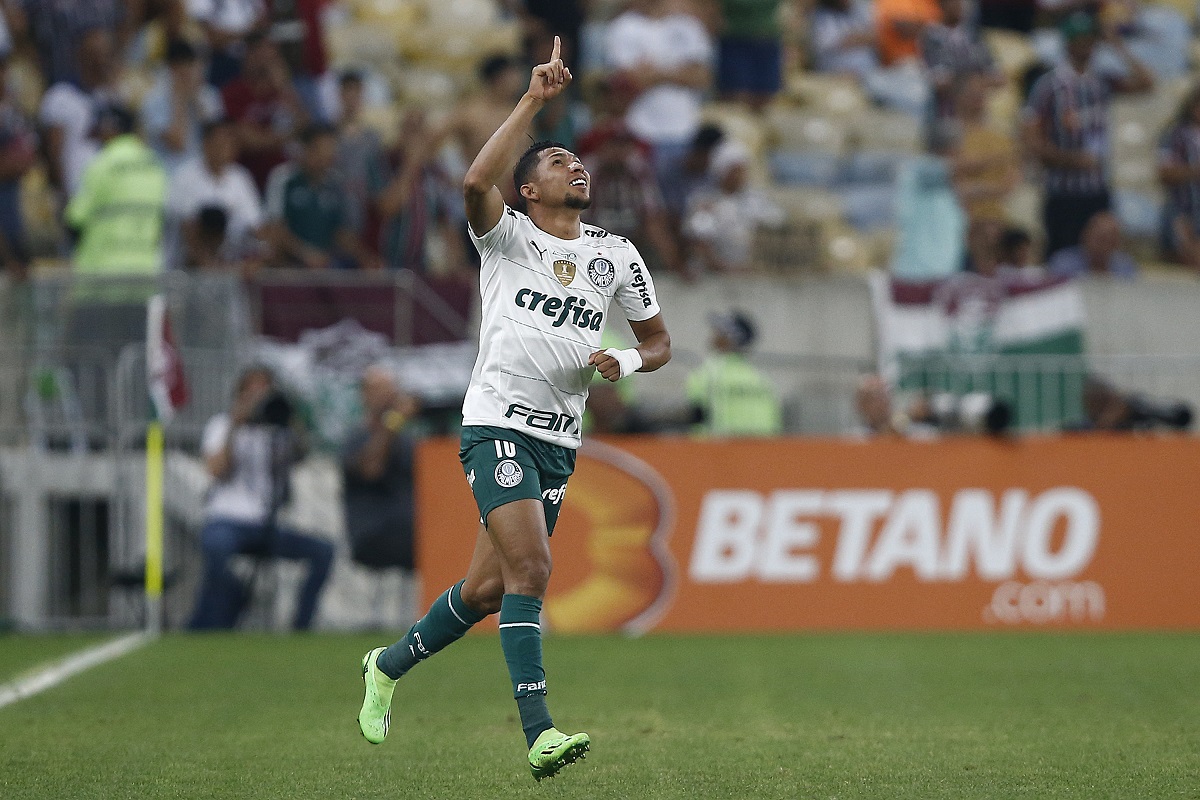 SP - Sao Paulo - 01/26/2022 - PAULISTA 2022, PALMEIRAS X PONTE PRETA - Rony  Palmeiras player celebrates his goal during a match against Ponte Preta at  the Arena Allianz Parque stadium