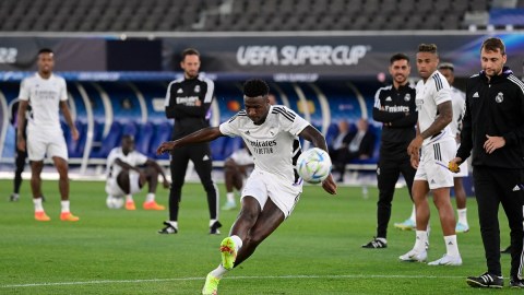 FBL-EUR-SUPERCUP-REAL MADRID-FRANKFURT