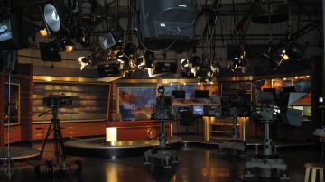 WHIO-TV_News_Set_Kettering_OH_USA