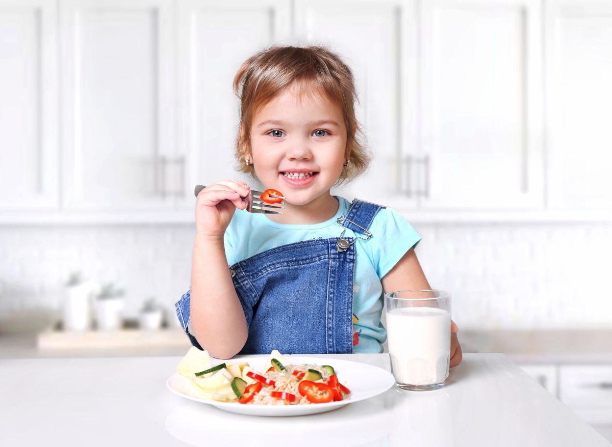 Los alimentos que deberían formar parte de la dieta diaria de los niños hasta los 5 años