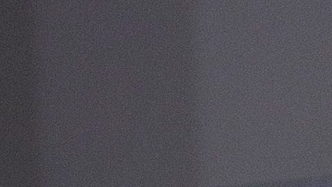 Adele quiere recibir $2 millones dólares más de lo que ella pagó por la mansión.