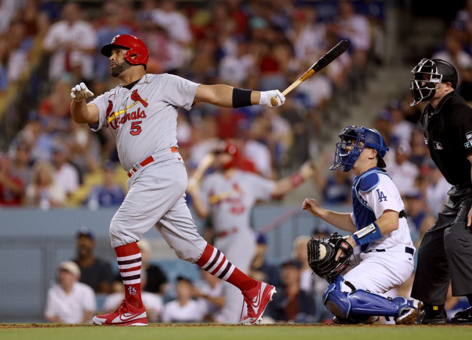 Albert Pujols grows his legend in MLB and reaches 700 home runs [Videos]