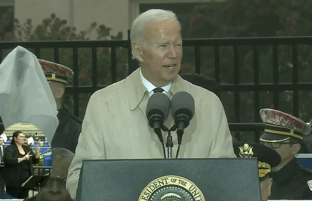 El presidente Biden participó en una ceremonia por el 9/11 en el Pentágono.