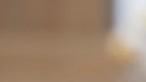 El Cheese Danish es un postre hojaldrado que tiene un relleno de queso crema dulce.