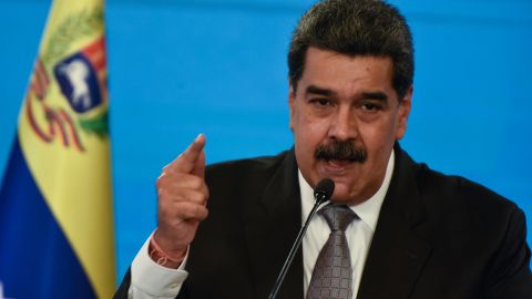 Nicolas Maduro Announces Launch of Vaccination Campaign