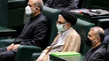 IRAN-POLITICS-GOVERNMENT