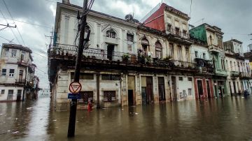 CUBA-WEATHER-RAINS-FLOOD