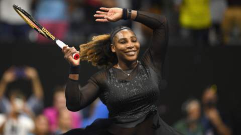 Serena Williams venció a la número 2 del mundo, la estonia Anett Kontaveit.