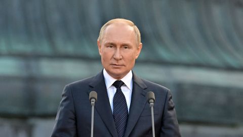 Vladimir Putin firmó una nueva ley.