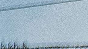 Los fanáticos del Deportivo Cali invadieron el campo en el partido contra Cortuluá.