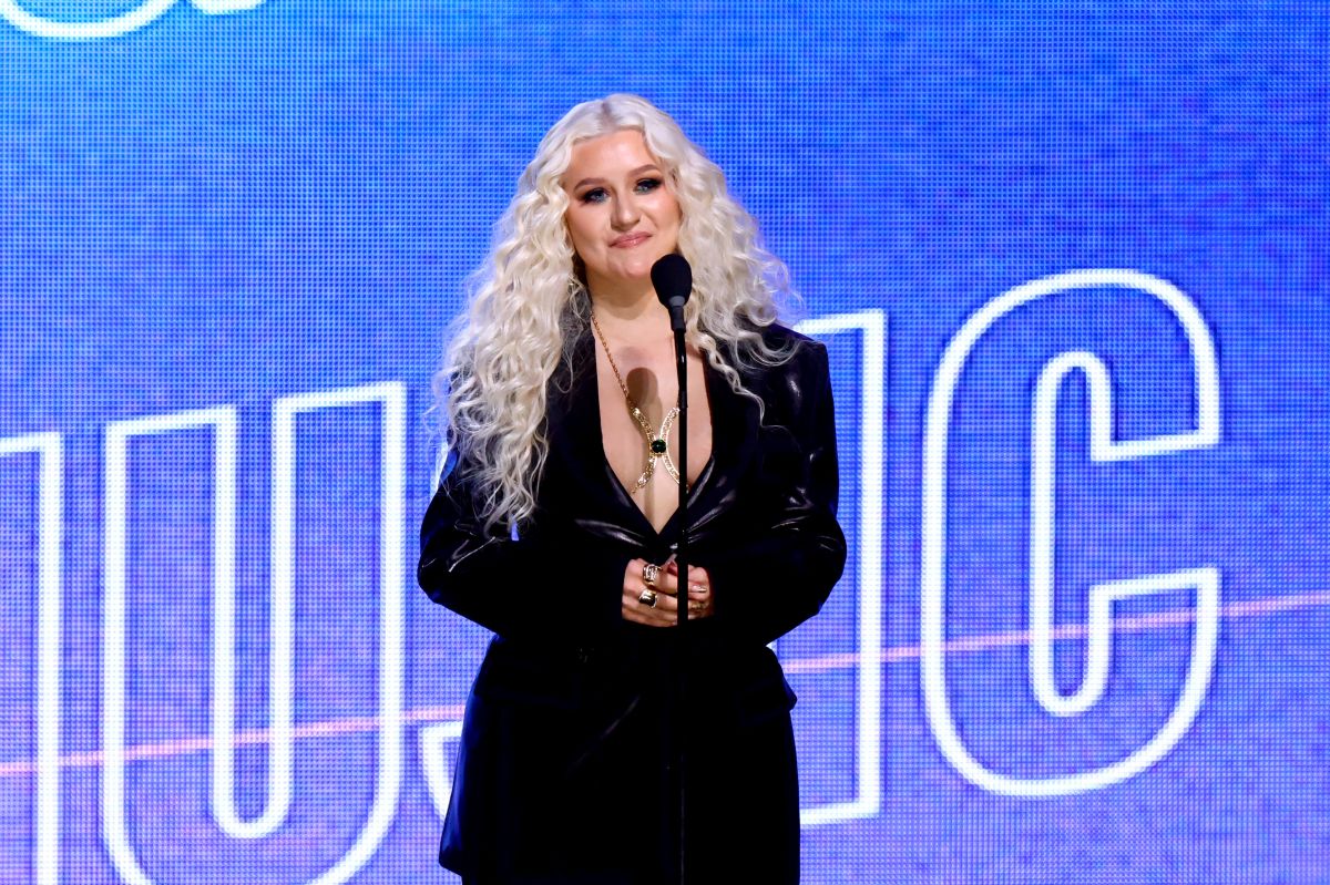  Christina Aguilera ha cantado en español en varias oportunidades. 