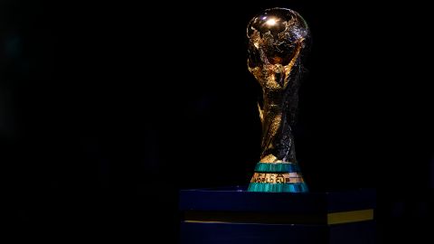 El trofeo viajará a las 32 naciones que disputarán el Mundial.