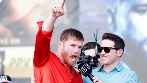 Canelo Álvarez durante el pesaje ante Gennady Golovkin.