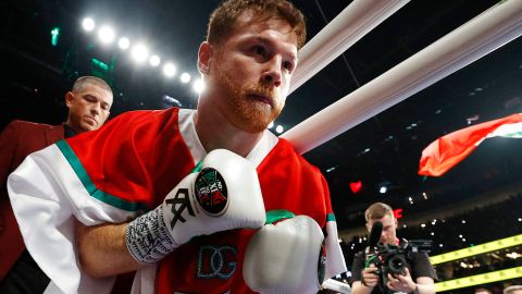 Canelo Álvarez durante su entrada al T-Mobile Arena de Las Vegas para su pelea ante Gennady Golovkin.