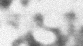 ´Pelé (L) dribla a un jugador italiano durante la final de la Copa del Mundo entre Brasil e Italia en 1970.