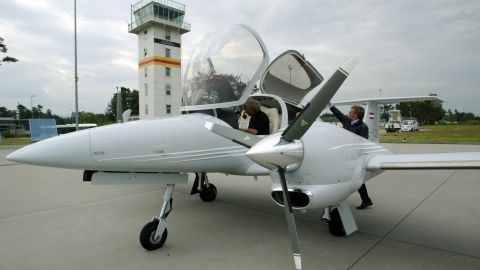 Avioneta Diamond DA42 Twin Star