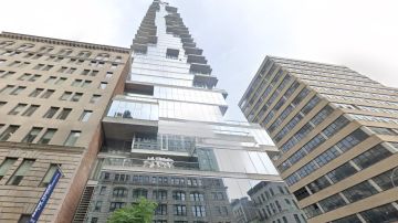 El edificio 'Jenga' en Manhattan se ubica en el 56 de la calle Leonard.