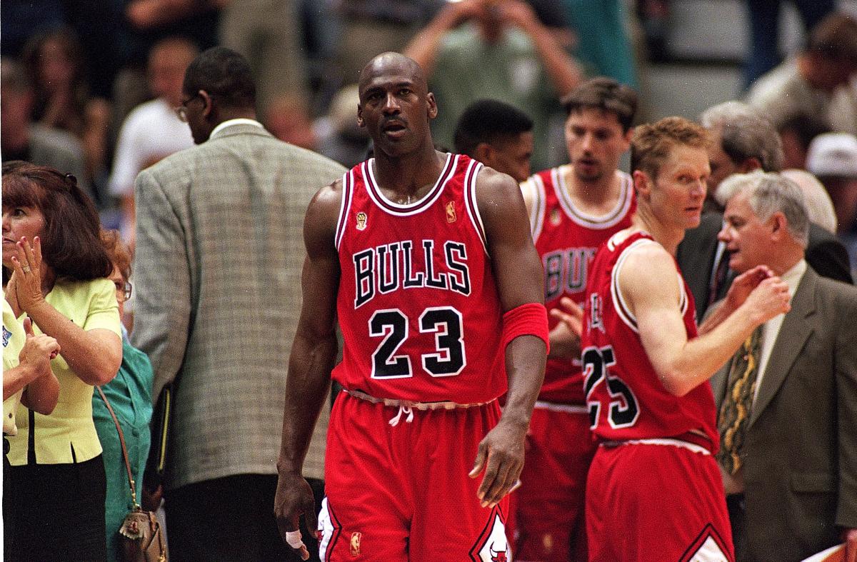 camiseta que usó Michael Jordan en su última final con los Bulls valorada entre $3 y $5 millones dólares [Fotos] - El Diario NY