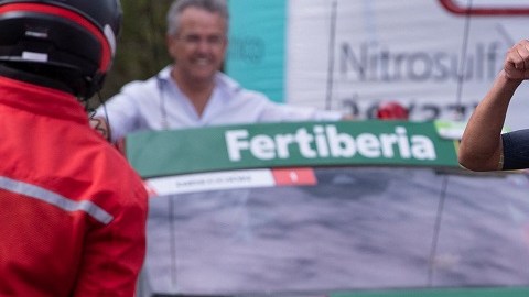 TOPSHOT-CYCLING-ESP-VUELTA