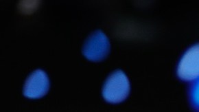 Carlos Alcaraz con el trofeo de campeón del US Open.