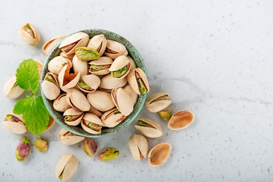 Pistachios as a snack to take care of heart health