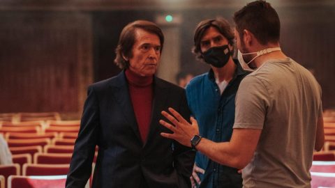 Raphael festeja 60 años de carrera con serie.