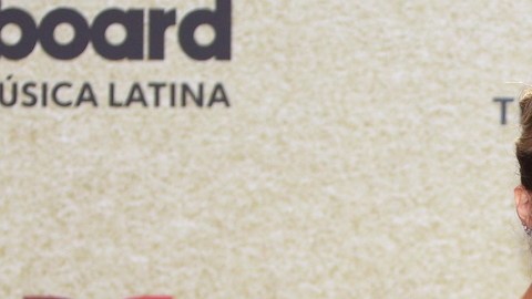 La actriz Elizabeth Gutiérrez y William Levy posaron juntos el pasado fin de semana en Miami.