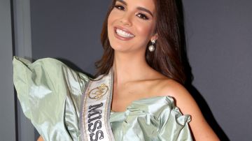 Amanda Dudamel, Miss Venezuela que se prepara para participar en Miss Universo.