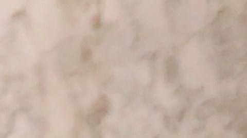 La cantante Shakira dejó ver en sus redes sociales que falta poco para estrenar una nueva canción.